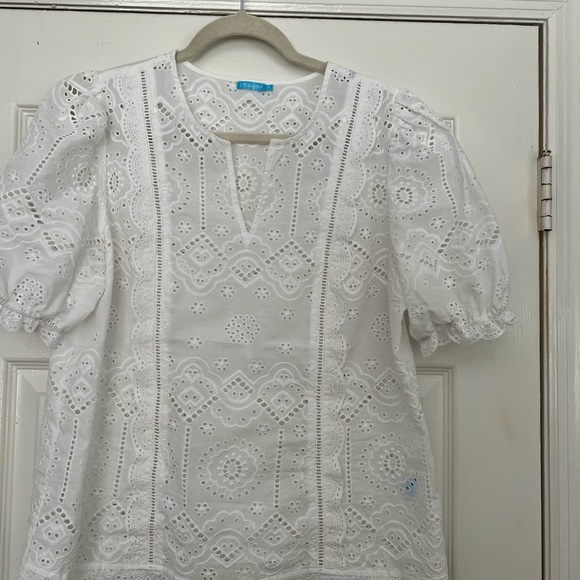 J.McLaughlin eyelet top - Picture 7 of 7